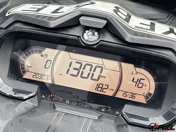 Ski-Doo Renegade 900 TURBO 4 of 4