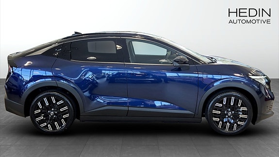 Nissan Leaf 4 of 12