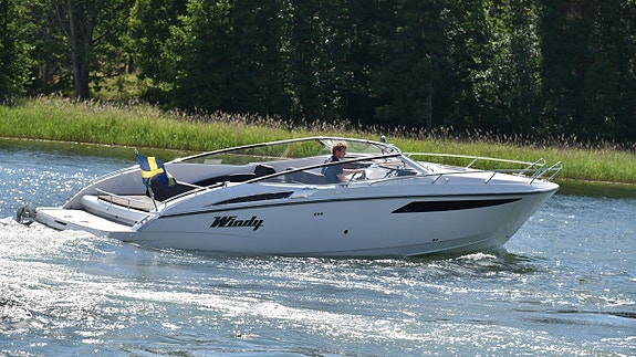 Windy 31 Zonda Volvo Penta D6-400 -2017 Få timmar! 14 of 18