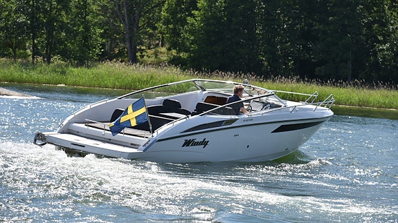 Windy 31 Zonda Volvo Penta D6-400 -2017 Få timmar! 16 of 18