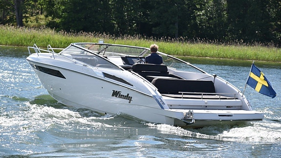 Windy 31 Zonda Volvo Penta D6-400 -2017 Få timmar! 3 of 18