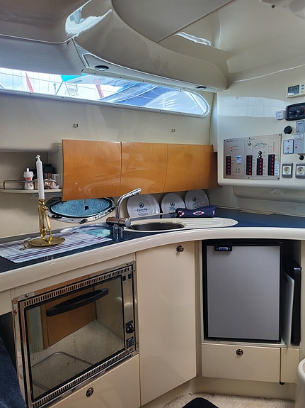 Fairline Targa 30 i fint skick 12 of 22