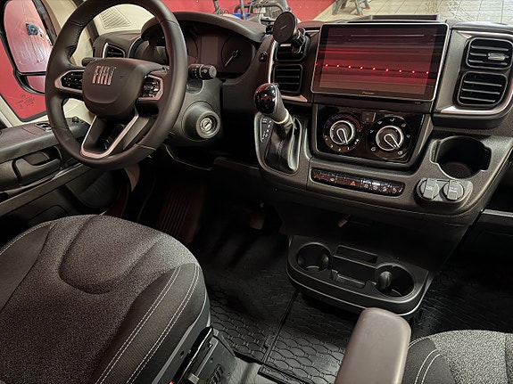 Capron Carado T338s Fiat Taksäng Solceller Truma B-Kam Carplay Optik 21 of 30