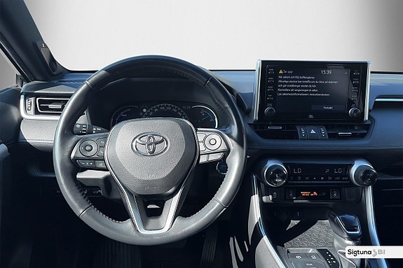 Toyota RAV4 15 of 25