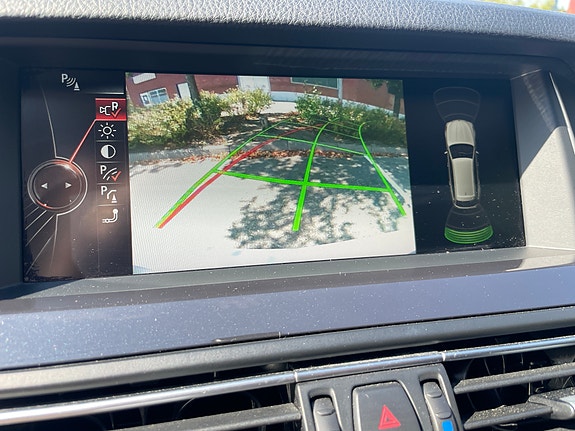 BMW 520d 14 of 15