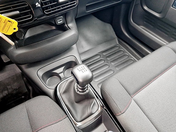 Citroen C4 Cactus 10 of 15