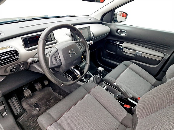 Citroen C4 Cactus 4 of 15