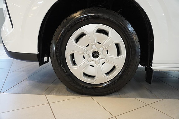 Ford Transit Custom 16 of 16
