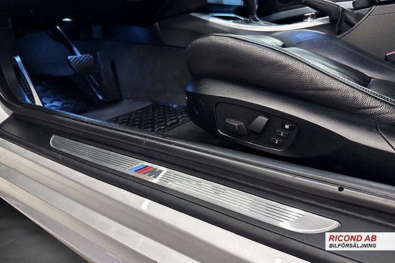 BMW 335i 16 of 21