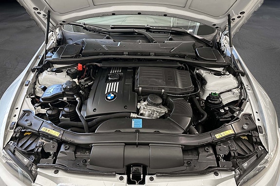 BMW 335i 20 of 21