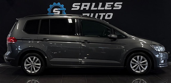 Volkswagen Touran 6 of 30