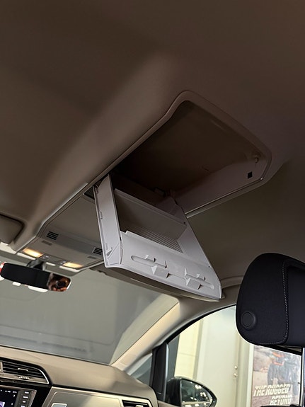 Volkswagen Touran 21 of 30
