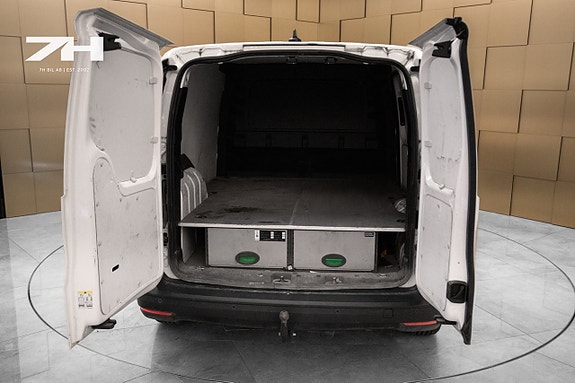 Volkswagen Caddy 18 of 18