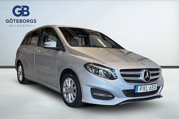 Mercedes-Benz B200 9 of 17