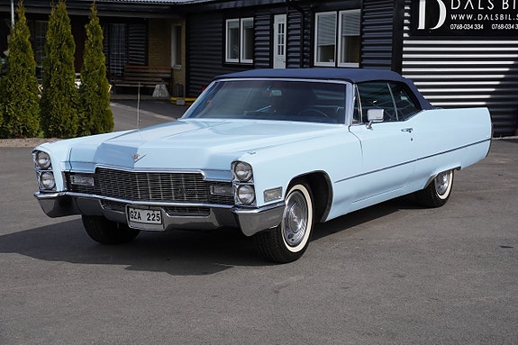 Cadillac Deville 27 of 27