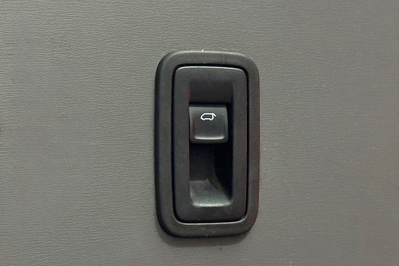 Volkswagen e-Transporter 25 of 26