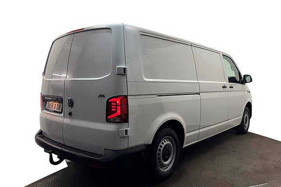 Volkswagen e-Transporter 6 of 26