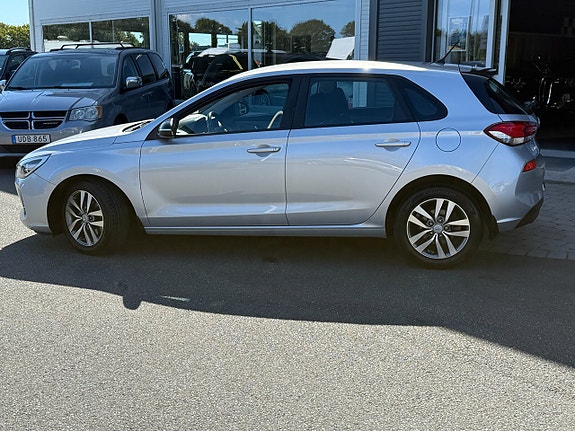Hyundai i30 7 of 12