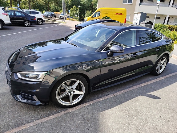 Audi A5 2 of 10