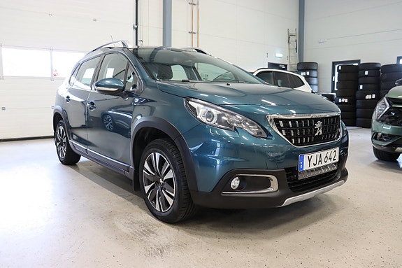 Peugeot 2008 2 of 21