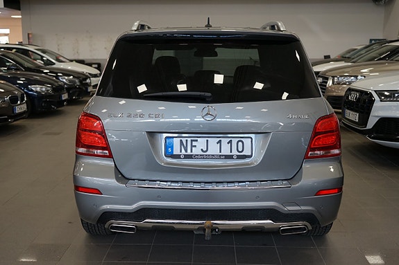 Mercedes-Benz GLK220 18 of 18