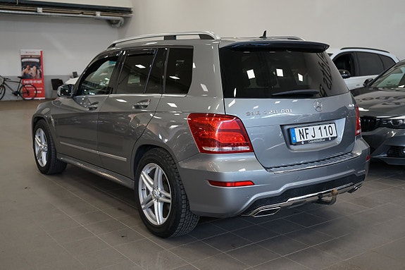 Mercedes-Benz GLK220 6 of 18