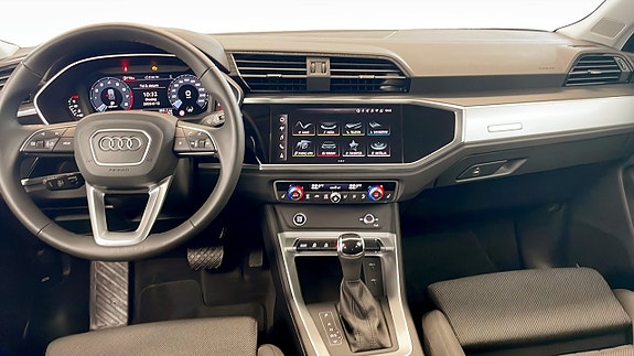 Audi Q3 10 of 14