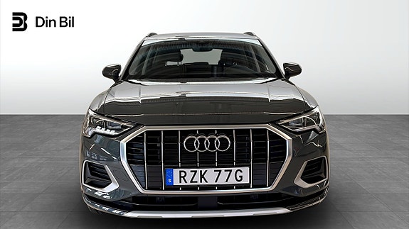 Audi Q3 4 of 14