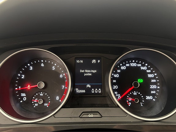 Volkswagen Tiguan 15 of 27