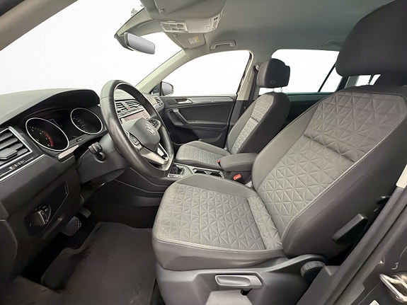 Volkswagen Tiguan 9 of 27