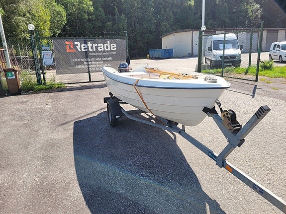 Motorbåt Ryds 425R med Yamaha F8C samt kärra 2 of 5