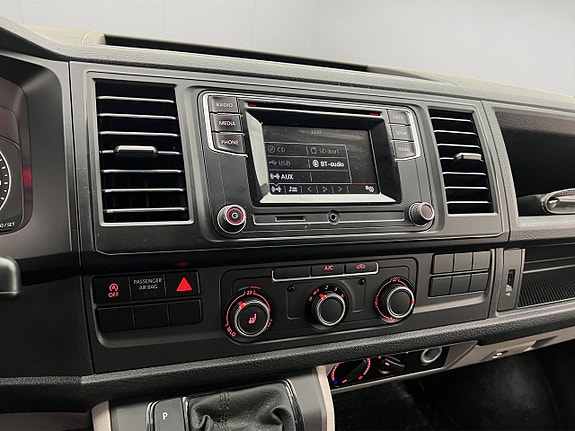 Volkswagen Transporter 29 of 30