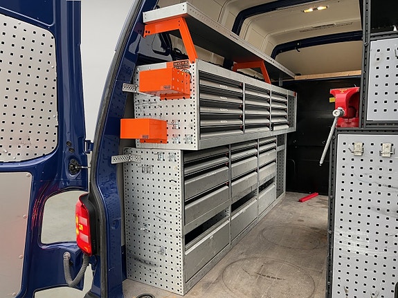 Volkswagen Transporter 17 of 30
