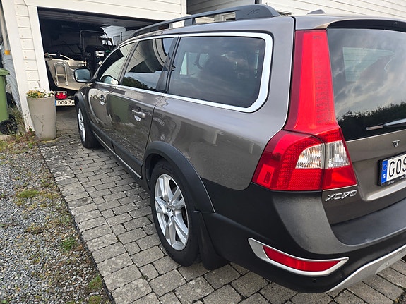 Volvo XC70 3 of 10