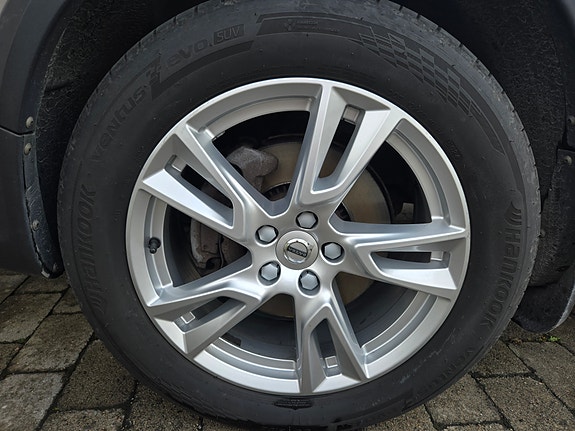 Volvo XC70 7 of 10