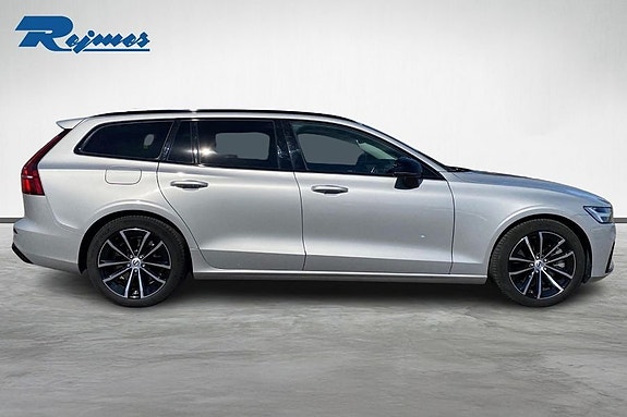 Volvo V60 3 of 19