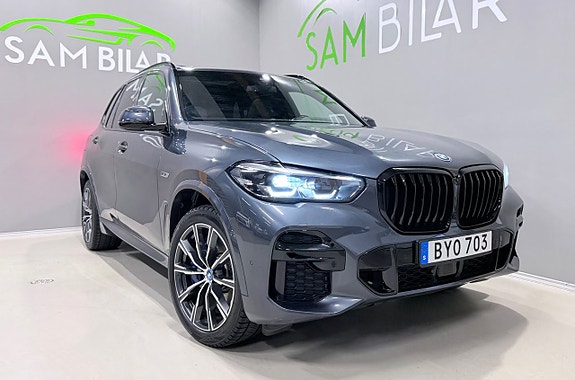 BMW X5 3 of 29