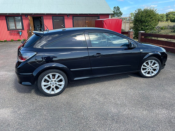Opel Astra 3 of 17