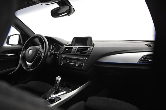 BMW 118d 16 of 19