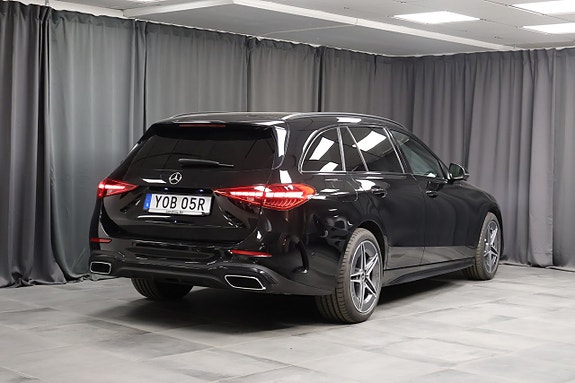 Mercedes-Benz C300 de 2 of 24