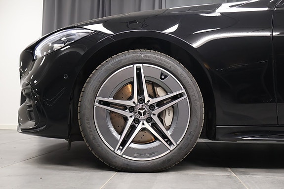 Mercedes-Benz C300 de 5 of 24