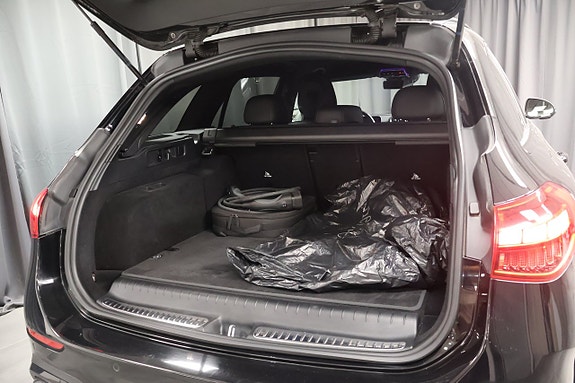 Mercedes-Benz C300 de 12 of 24