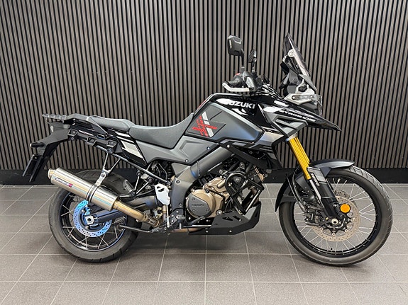 Suzuki DL1050DE V-Strom 3 of 6