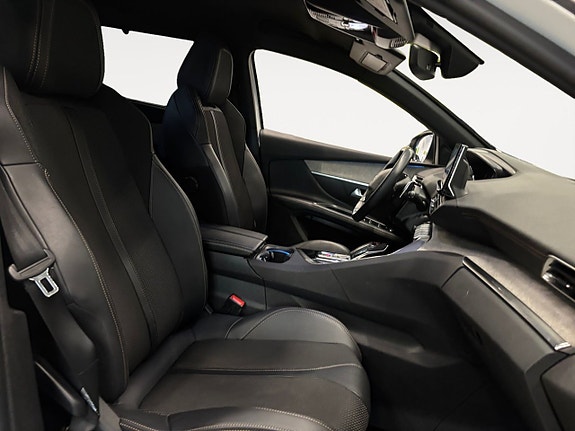 Peugeot 5008 16 of 26