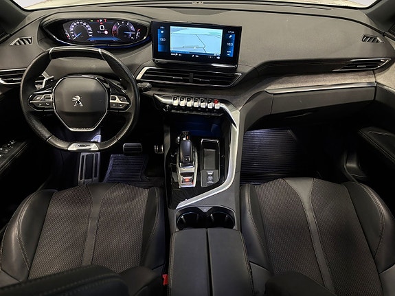 Peugeot 5008 11 of 26