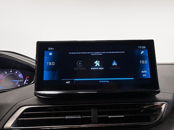 Peugeot 5008 22 of 26