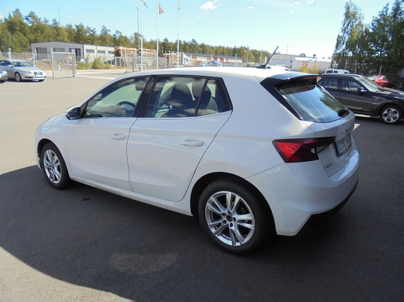 Skoda Fabia 5 of 14
