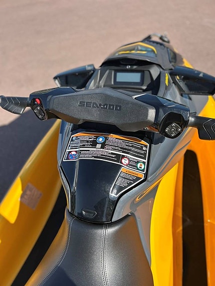 SEA-DOO GTR 230 -23 8 of 8