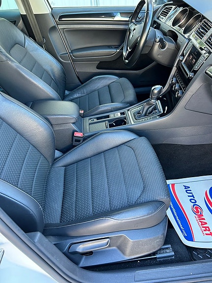 Volkswagen Golf I 9 of 15