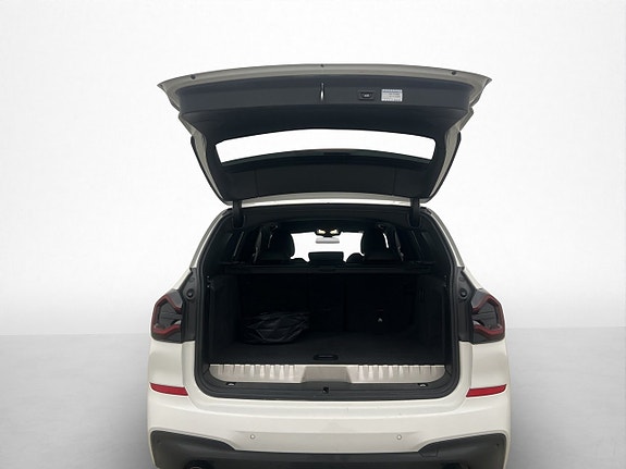 BMW X3 9 of 30
